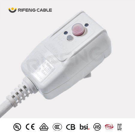 第?代3插（2P+PE）PE線可分斷漏電保護插頭